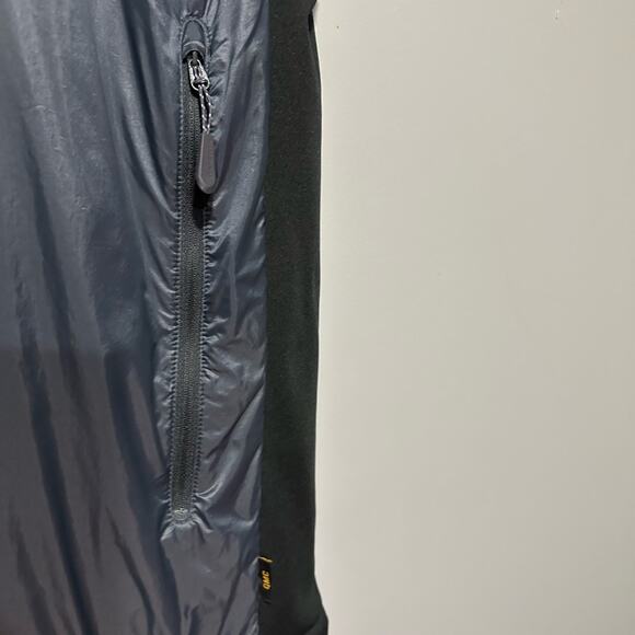 Jack Wolfskin | Men’s Lightweight Gray Vest | Size XL - Picture 9 of 11